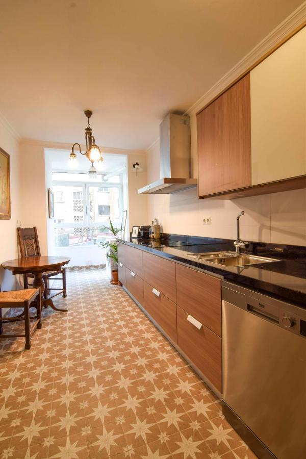 P&P Apartamentos Paseo Maritimo Pablo Ruiz Picasso Malaga Exterior photo
