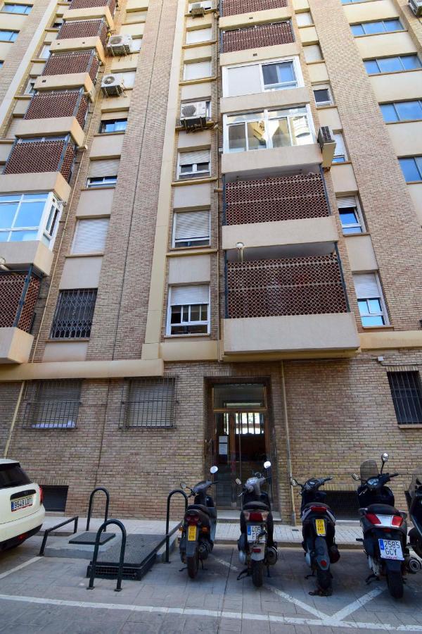 P&P Apartamentos Paseo Maritimo Pablo Ruiz Picasso Malaga Exterior photo