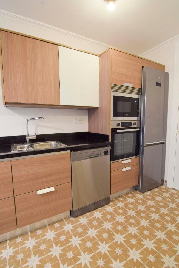 P&P Apartamentos Paseo Maritimo Pablo Ruiz Picasso Malaga Exterior photo