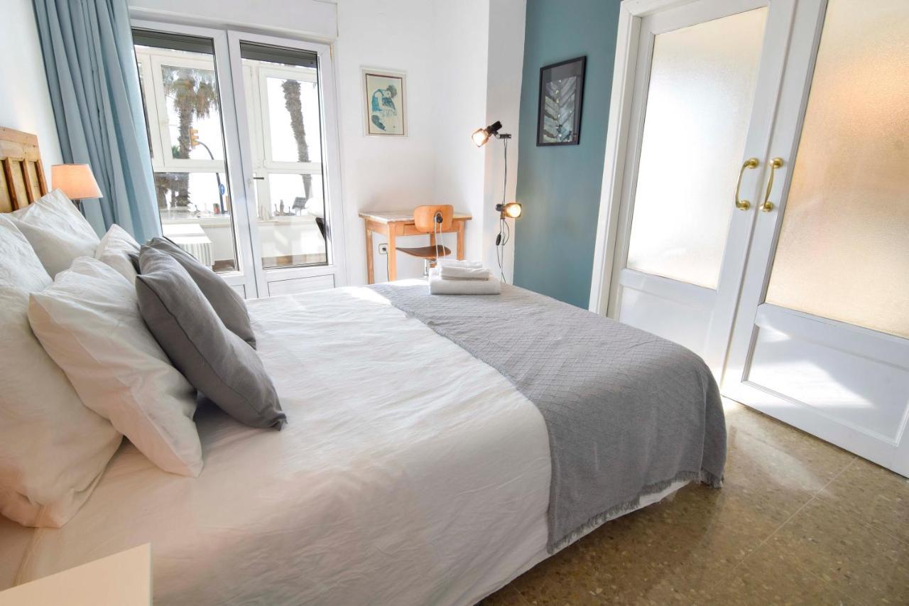 P&P Apartamentos Paseo Maritimo Pablo Ruiz Picasso Malaga Exterior photo
